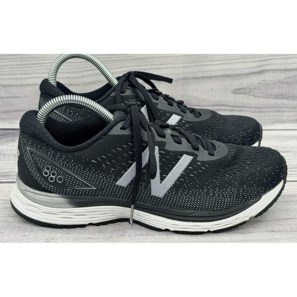 NEW BALANCE 880 V9 GORTEX RUNNING SHOES - Women's Size 9.5 -‎ BLACK